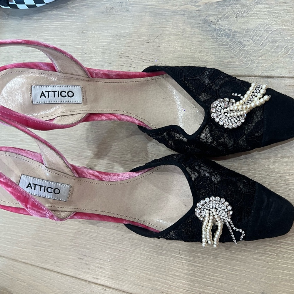 Attico Black and Pink Heels with Elegant Design 41